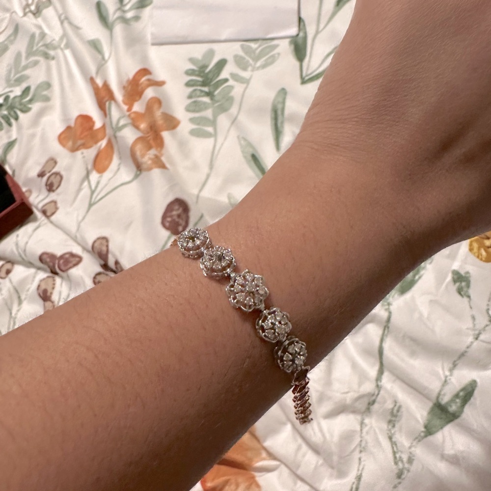 Beautiful Diamond Bracelet 14k Gold 0.97 diamonds, Clarity Vvs1